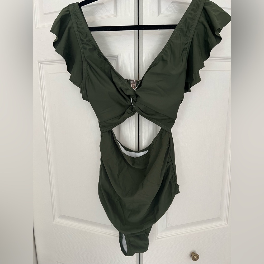 NWOT Pinkblush Maternity Swimsuit
